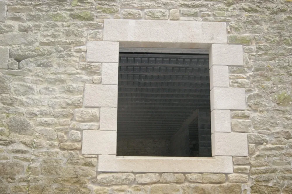 Facade et fenetre en granit