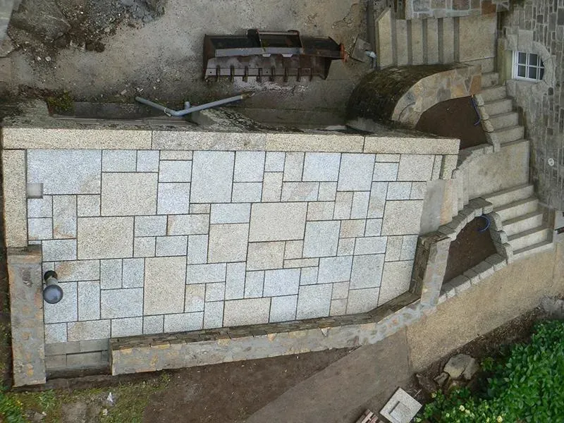 Terrasse en pierres